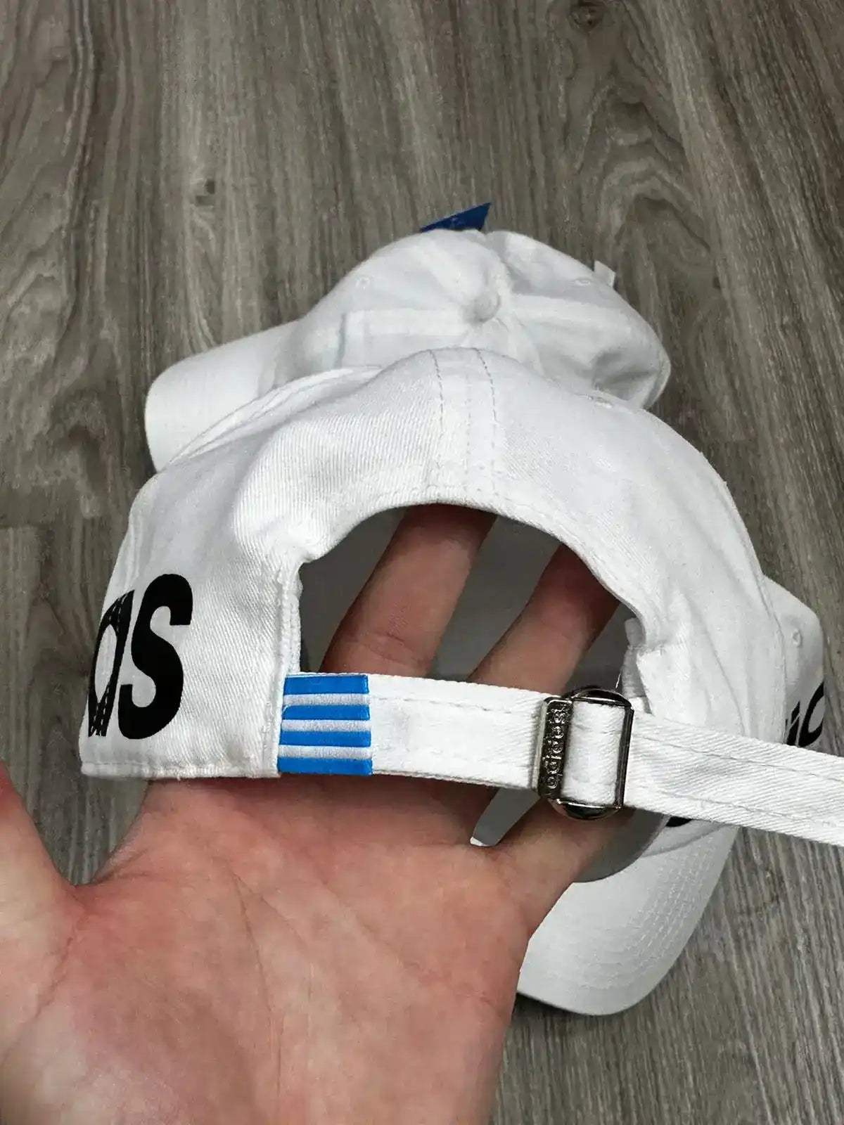 BONÉ ADD LETREIRO BRANCO