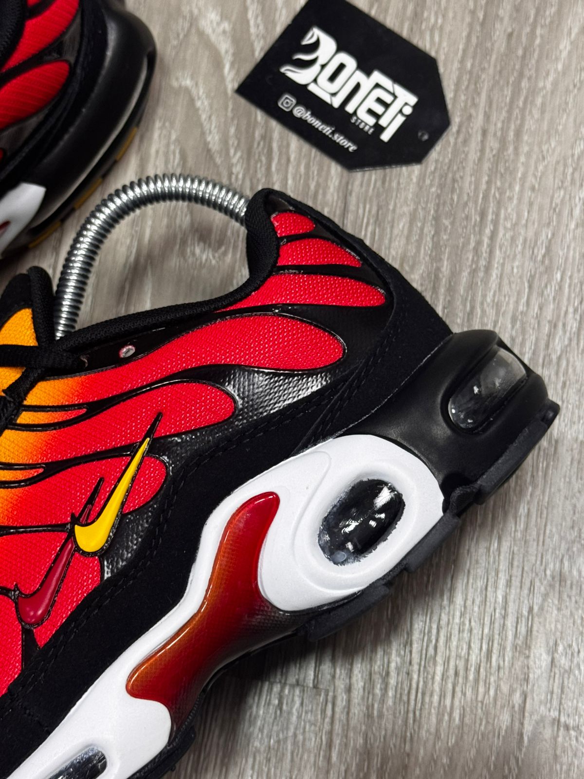 TÊNIS NK AIR MAX PLUS TN - BARÇA X PATTA