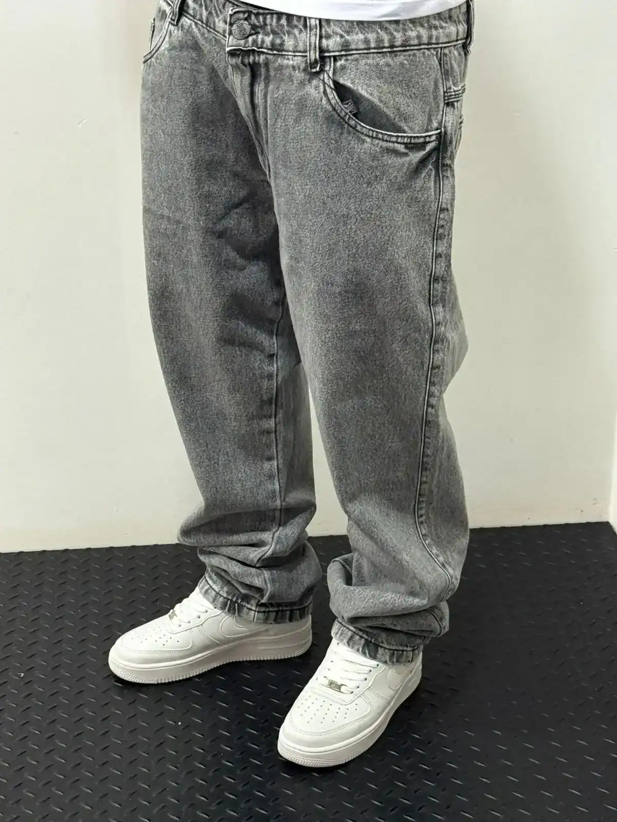 CALÇA JEANS RETA ESTONADA PRESENCE - 7569