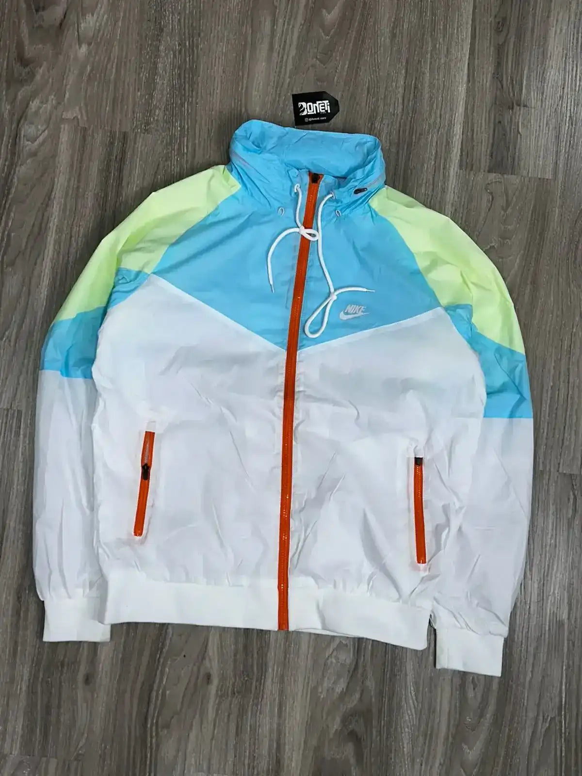 CORTA VENTO NK WINDRUNNER - AZUL E VERDE