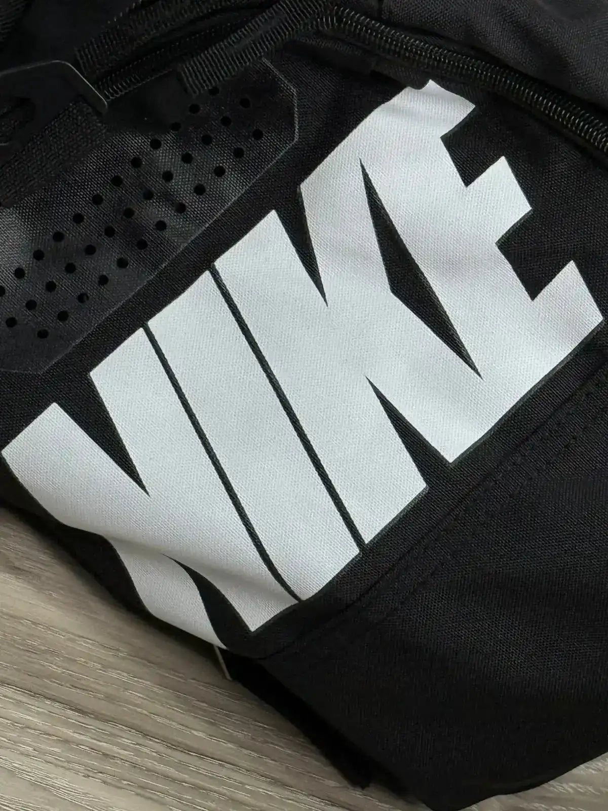 BOLSA NK ACADEMY TEAM - PRETA