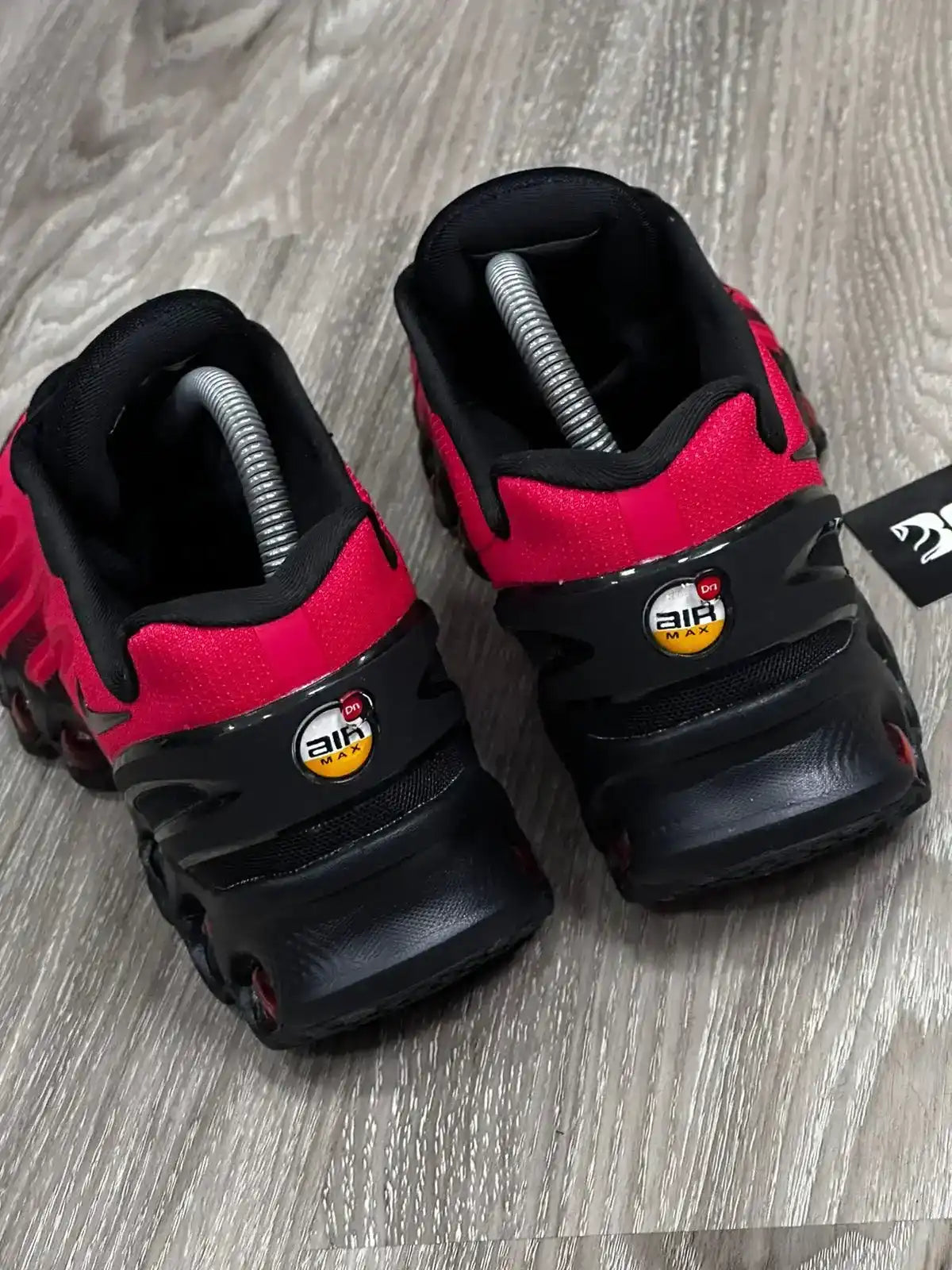 TÊNIS NK AIR MAX DN8 - RED