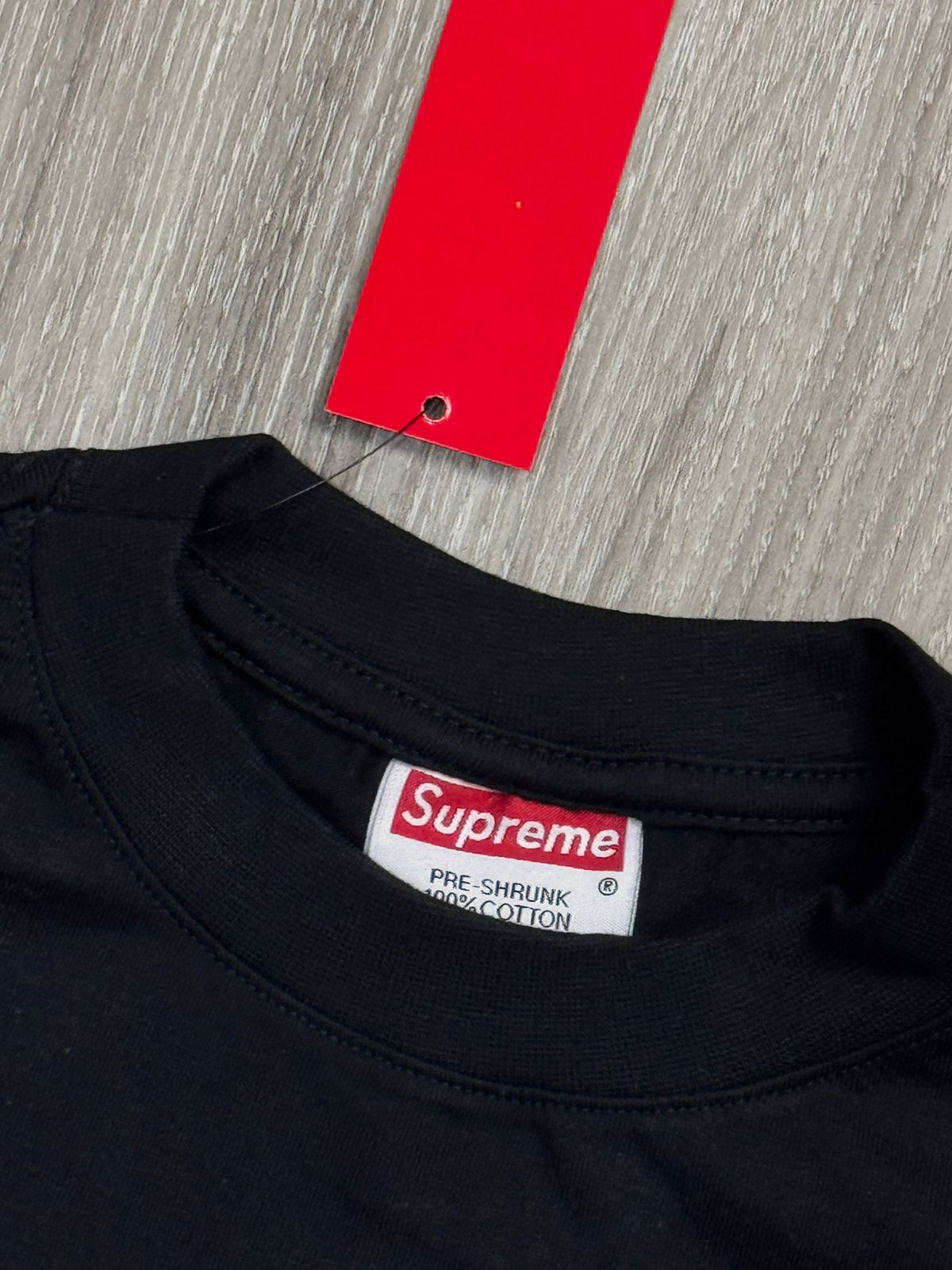 CAMISETA SUP GRAFFITI SCRIPT - PRETA