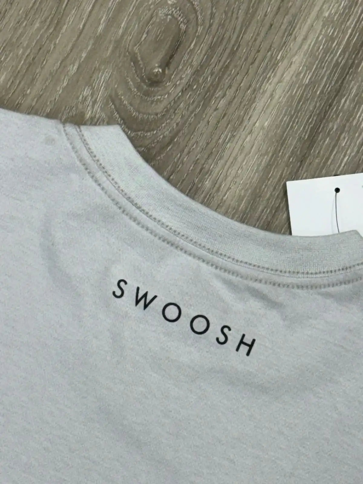 CAMISETA NK SWOOSH + JUST DO IT 25 - GREY