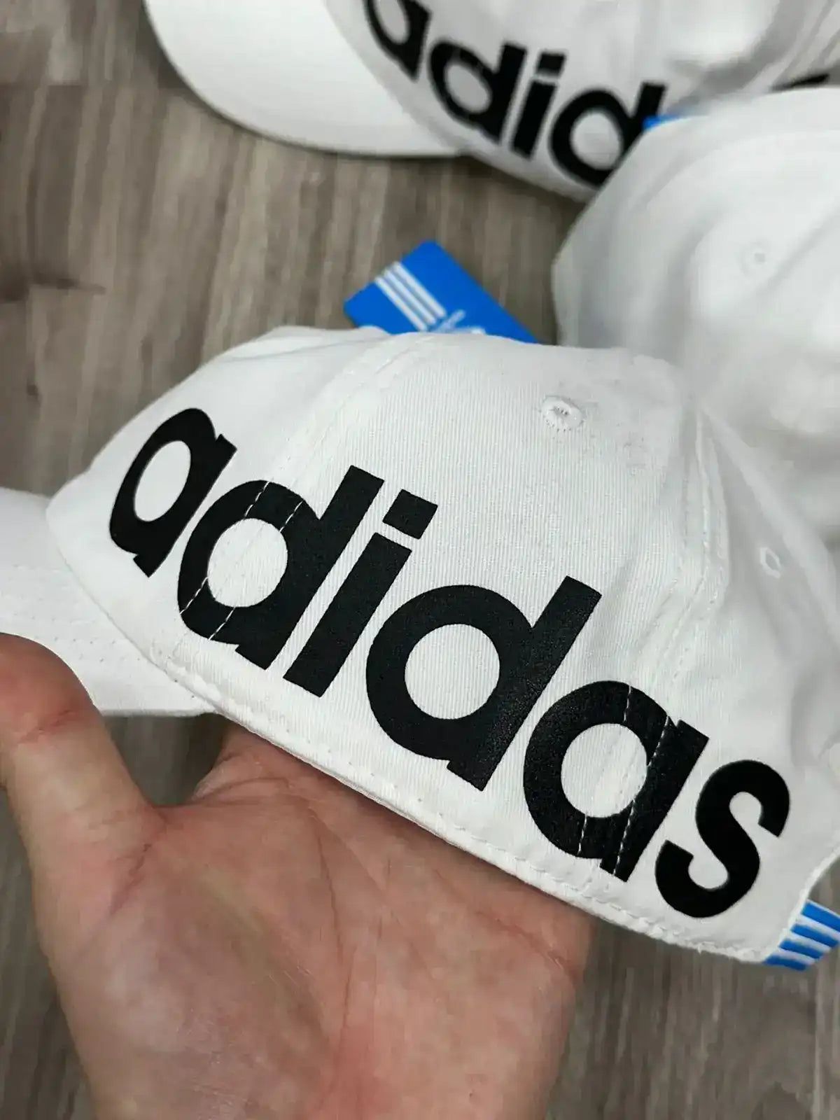 BONÉ ADD LETREIRO BRANCO