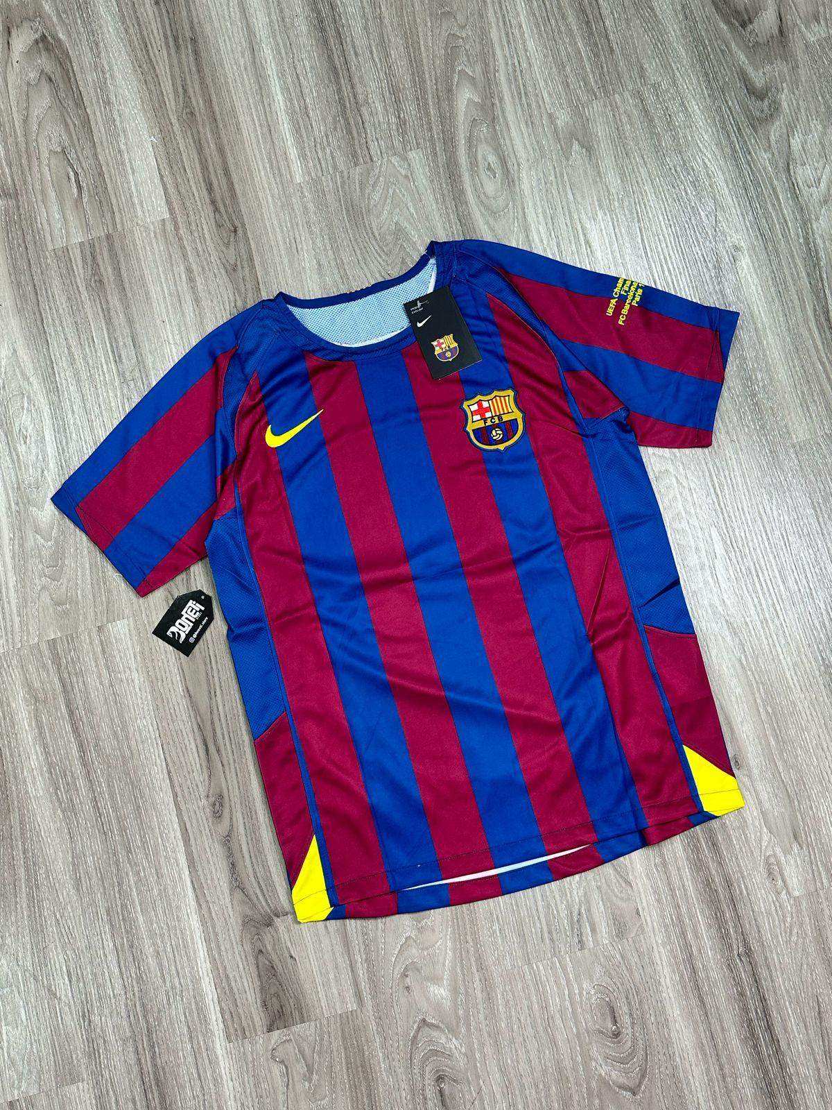 CAMISA RETRÔ BARCELONA RONALDINHO