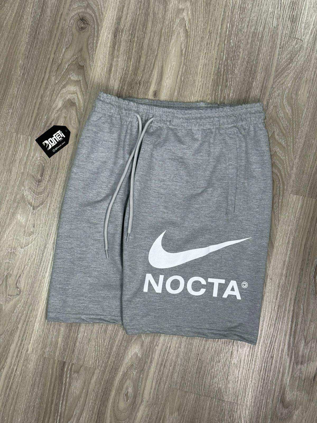 SHORTS MOLETOM NK SWOOSH X NOCTA - CINZA
