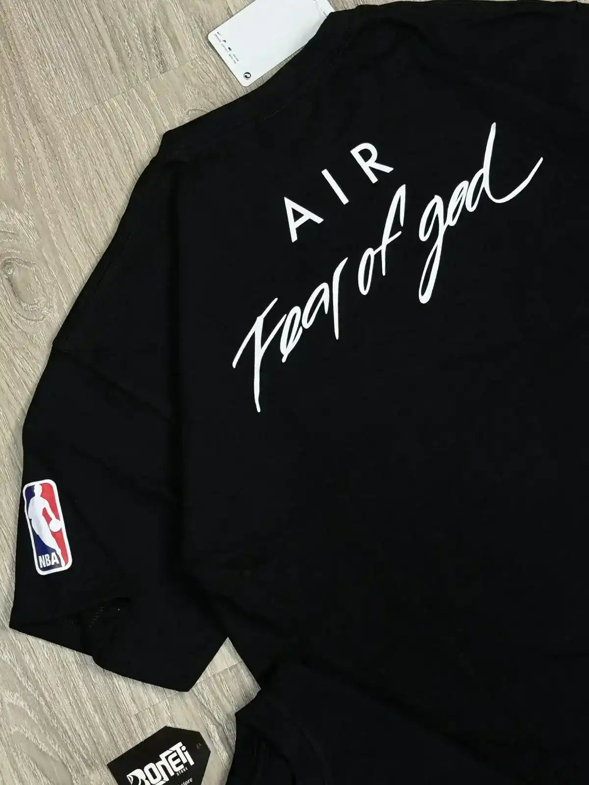 CAMISETA OVERSIZED NK FEAR OF GOD - PRETA