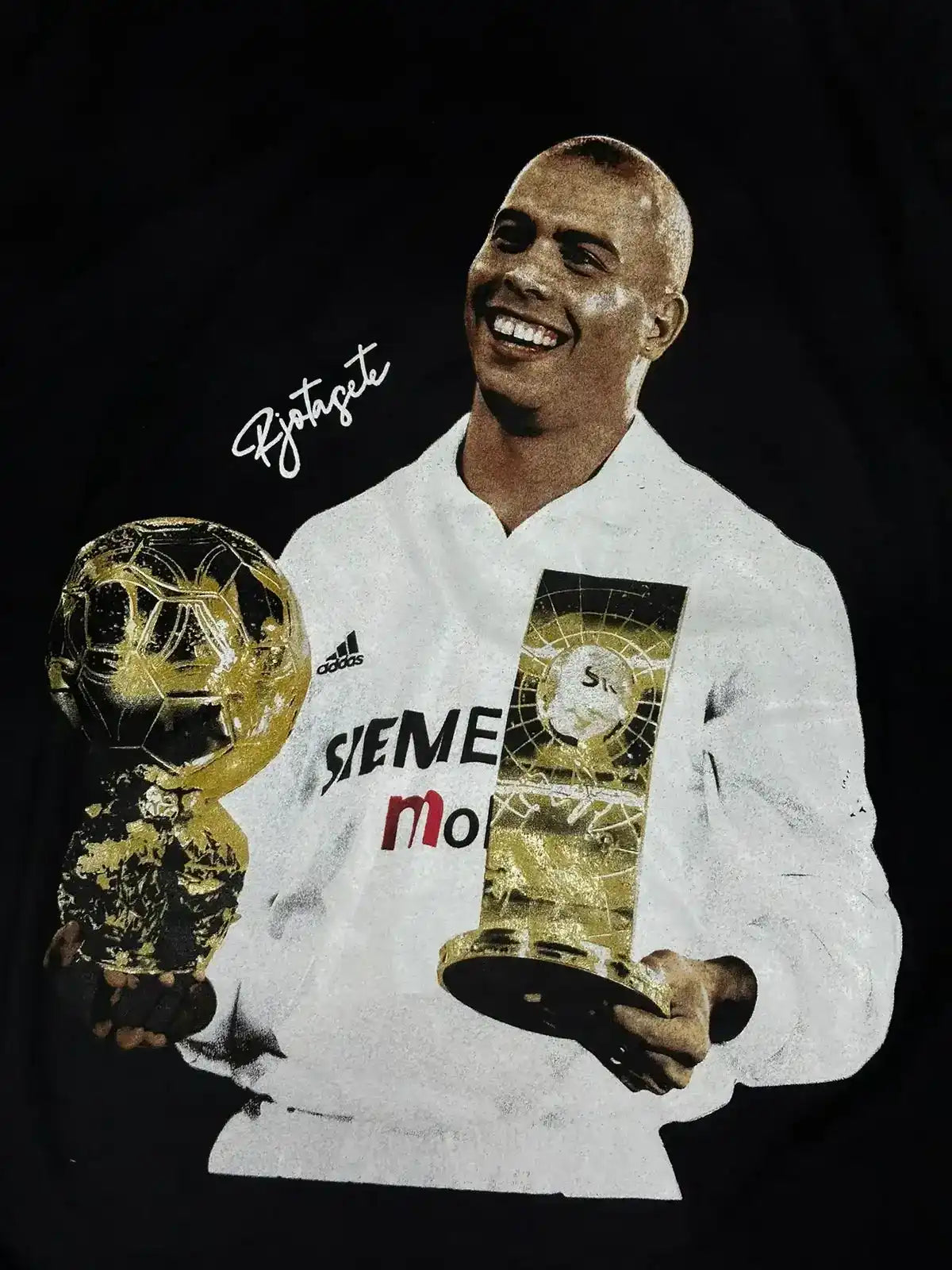 CAMISETA OVERSIZED RJ7 RONALDO TAÇA - PRETA