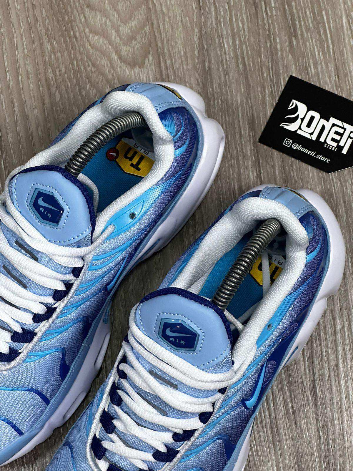 TÊNIS NK AIR MAX PLUS TN - BABY BLUE