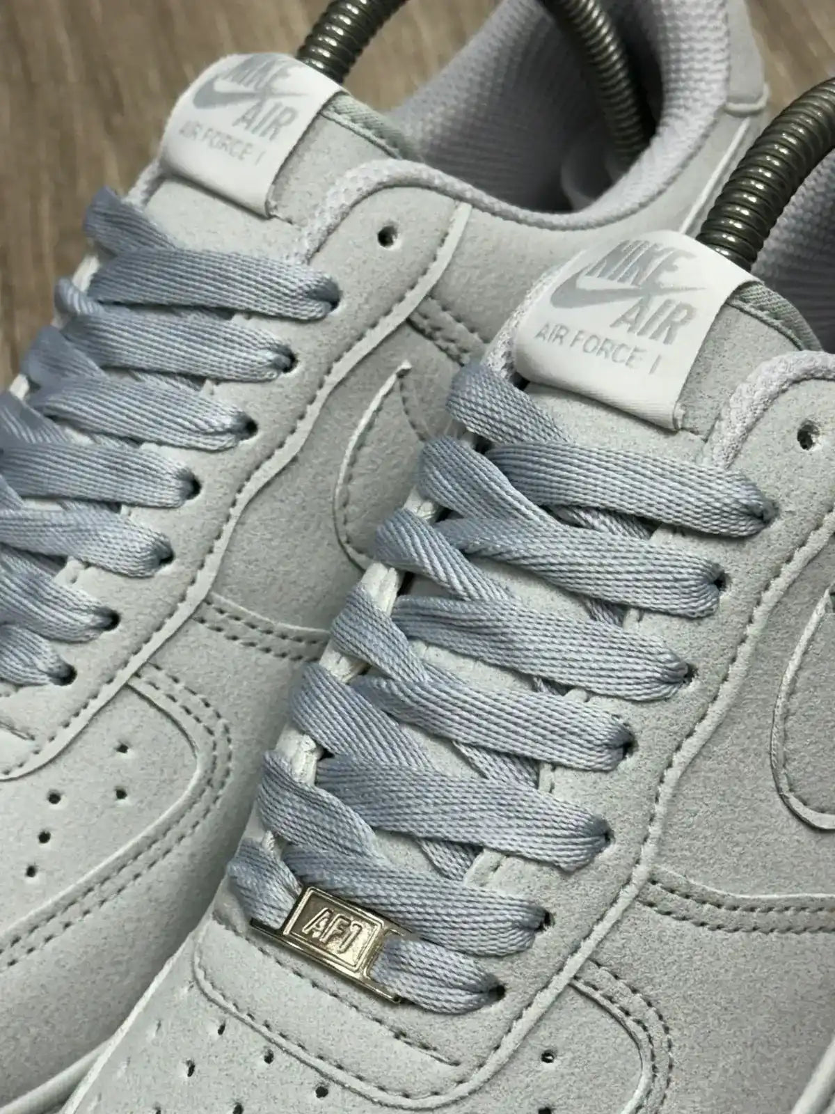 TÊNIS NK FORCE 1 - CINZA