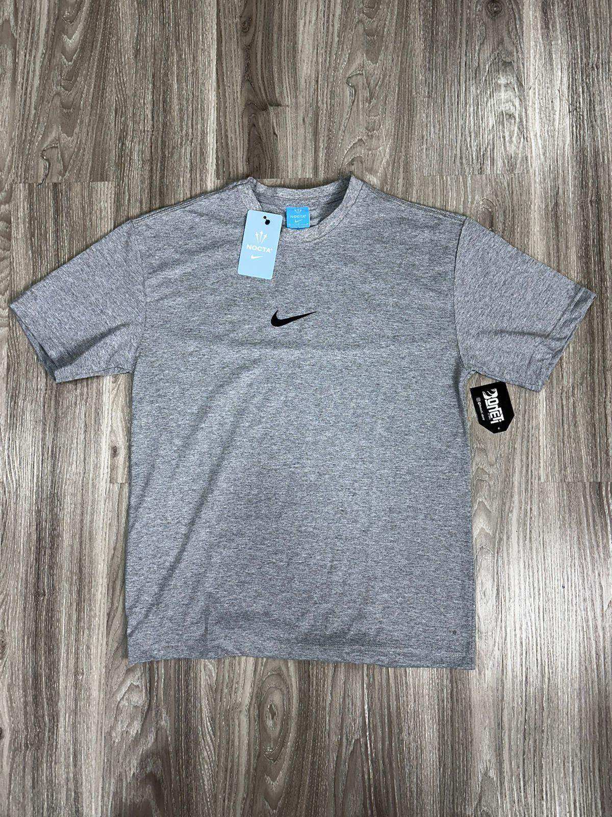 CAMISETA NK NOCTA ALWAYS - CINZA