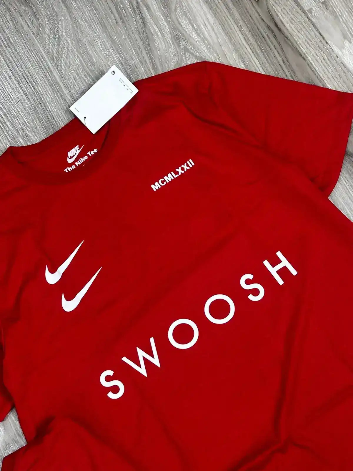 CAMISETA NK DOUBLE SWOOSH - VERMELHO