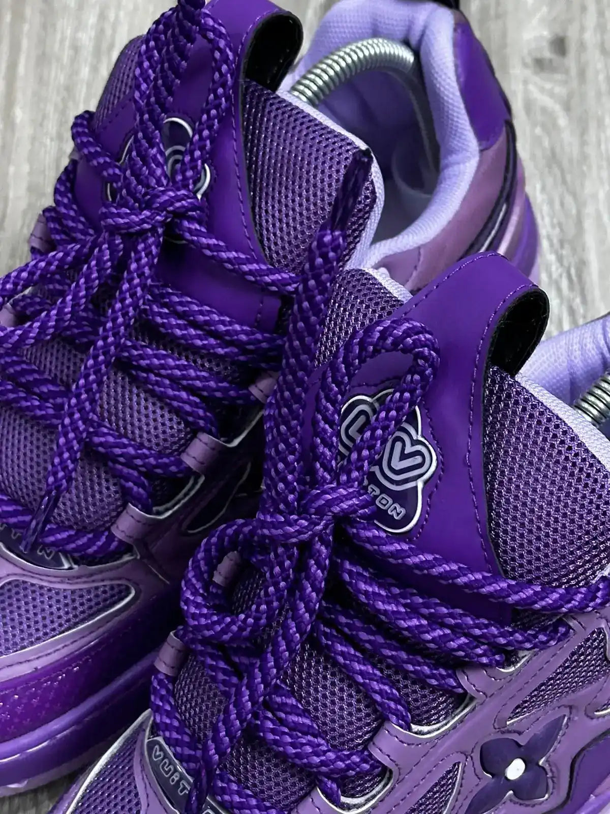 TÊNIS LV SKT - ROXO