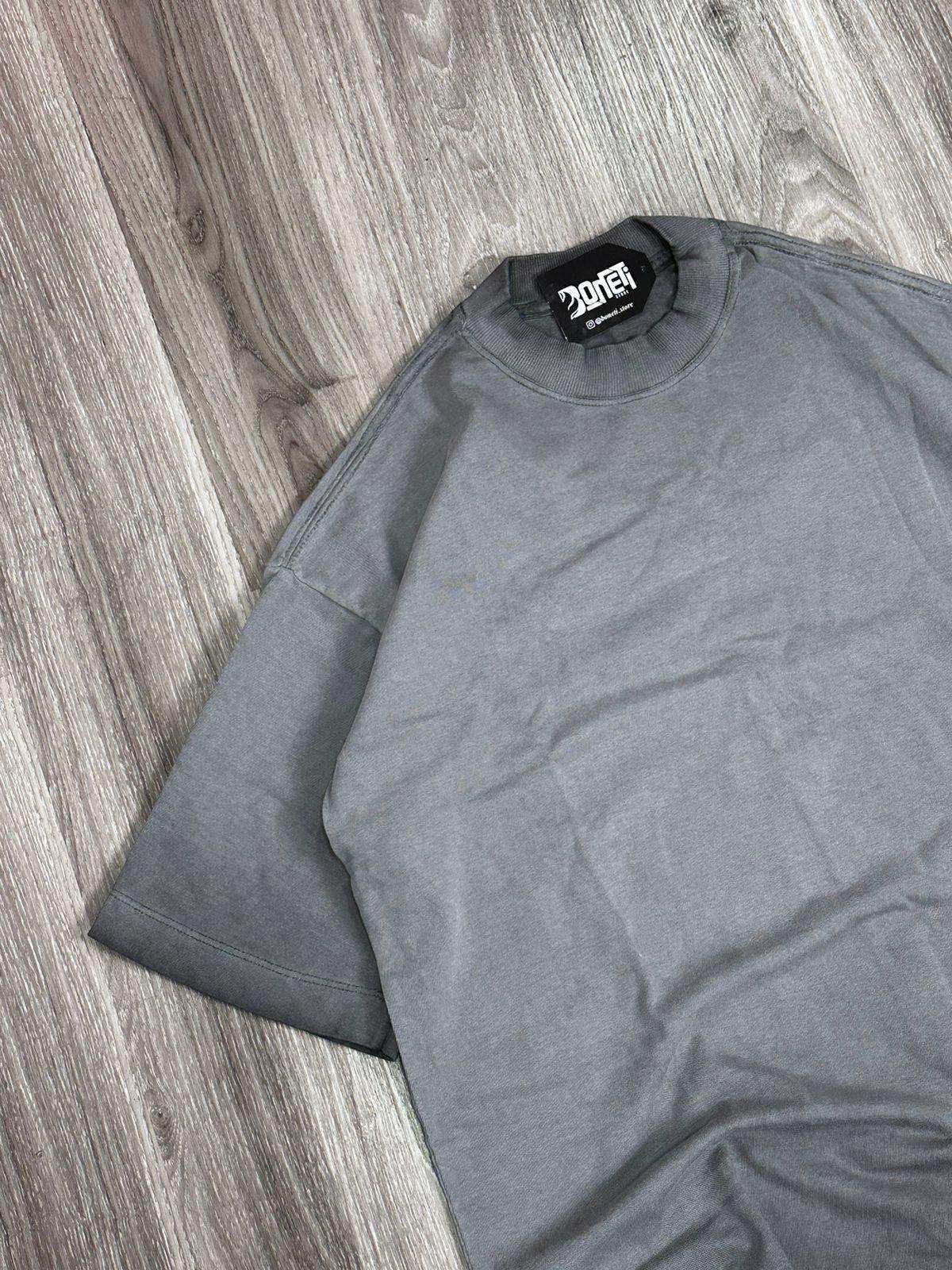 CAMISETA OVERSIZED LISA ESTONADA - CINZA