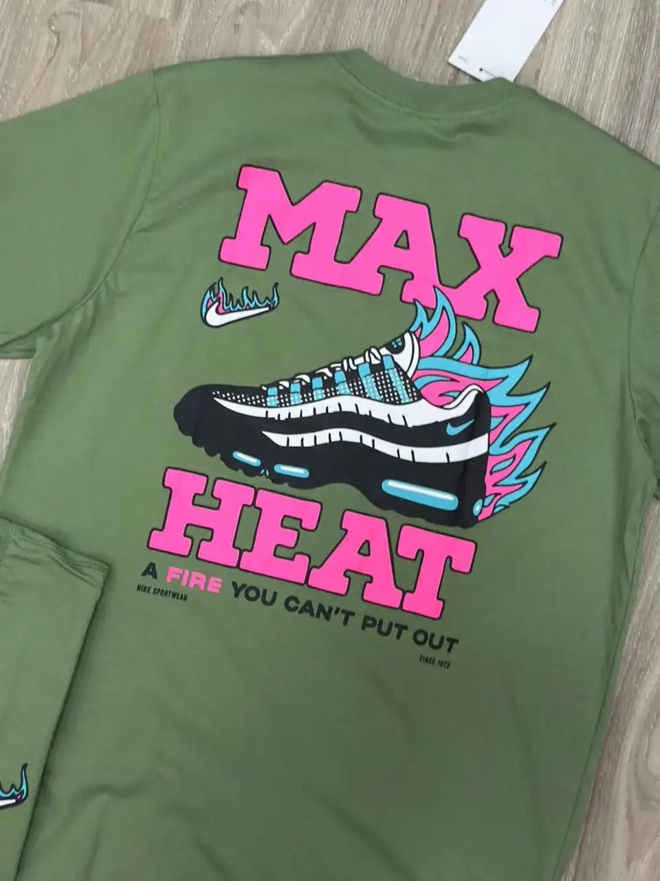 CAMISETA NK MAX HEAT - VERDE MUSGO