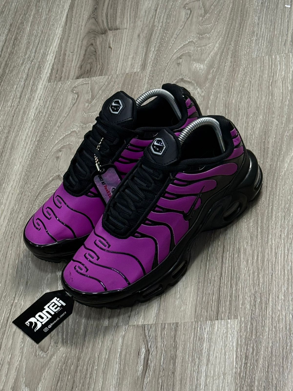 TÊNIS NK AIR MAX PLUS TN CHANGE COLOR - PURPLE
