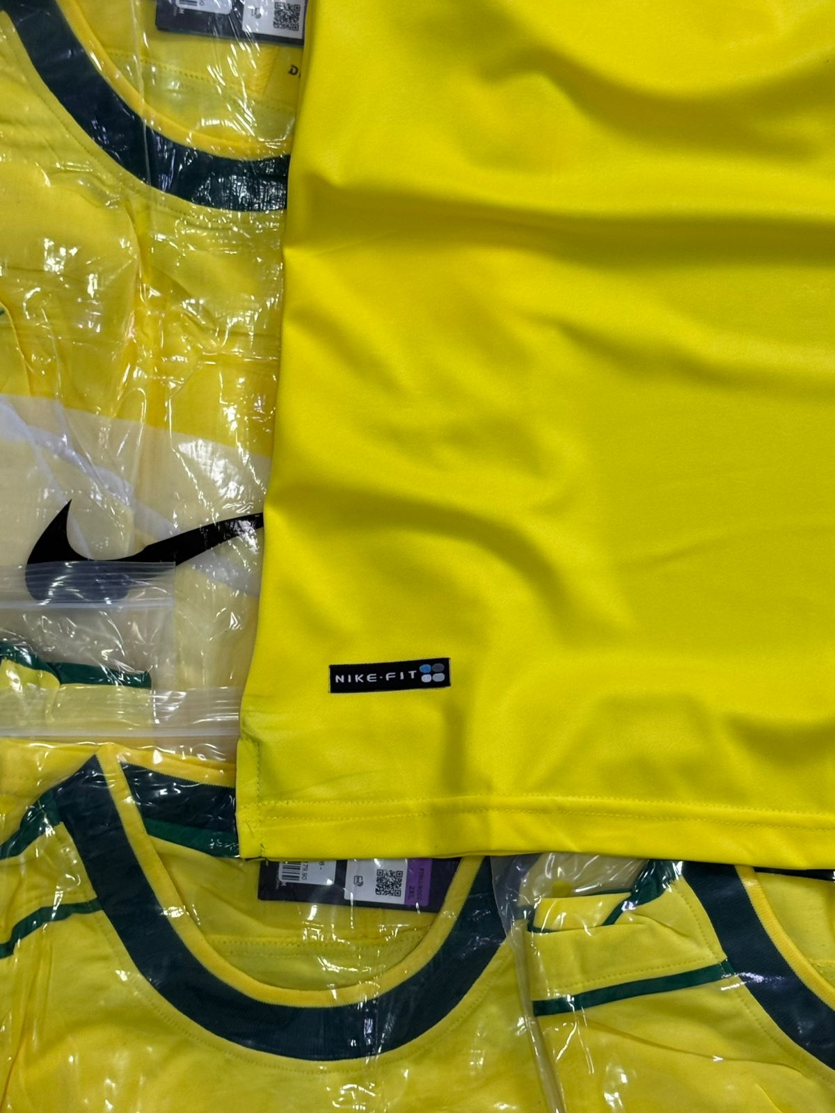 CAMISA RETRÔ SELEÇÃO BR 1998 - AMARELA