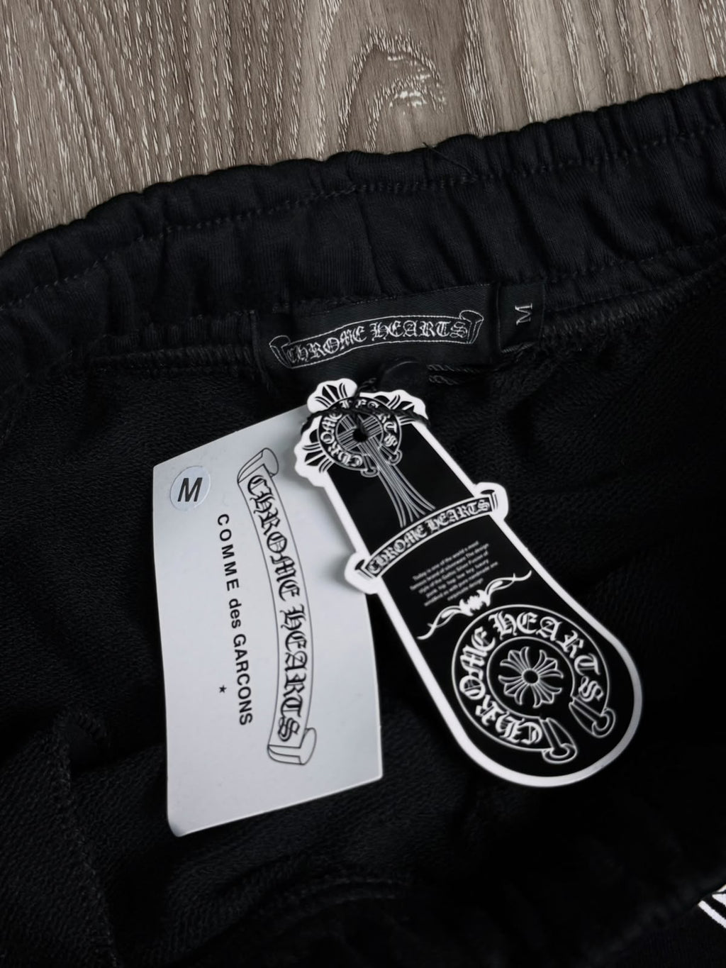 SHORTS MOLETOM CHROME HEARTS - PRETO
