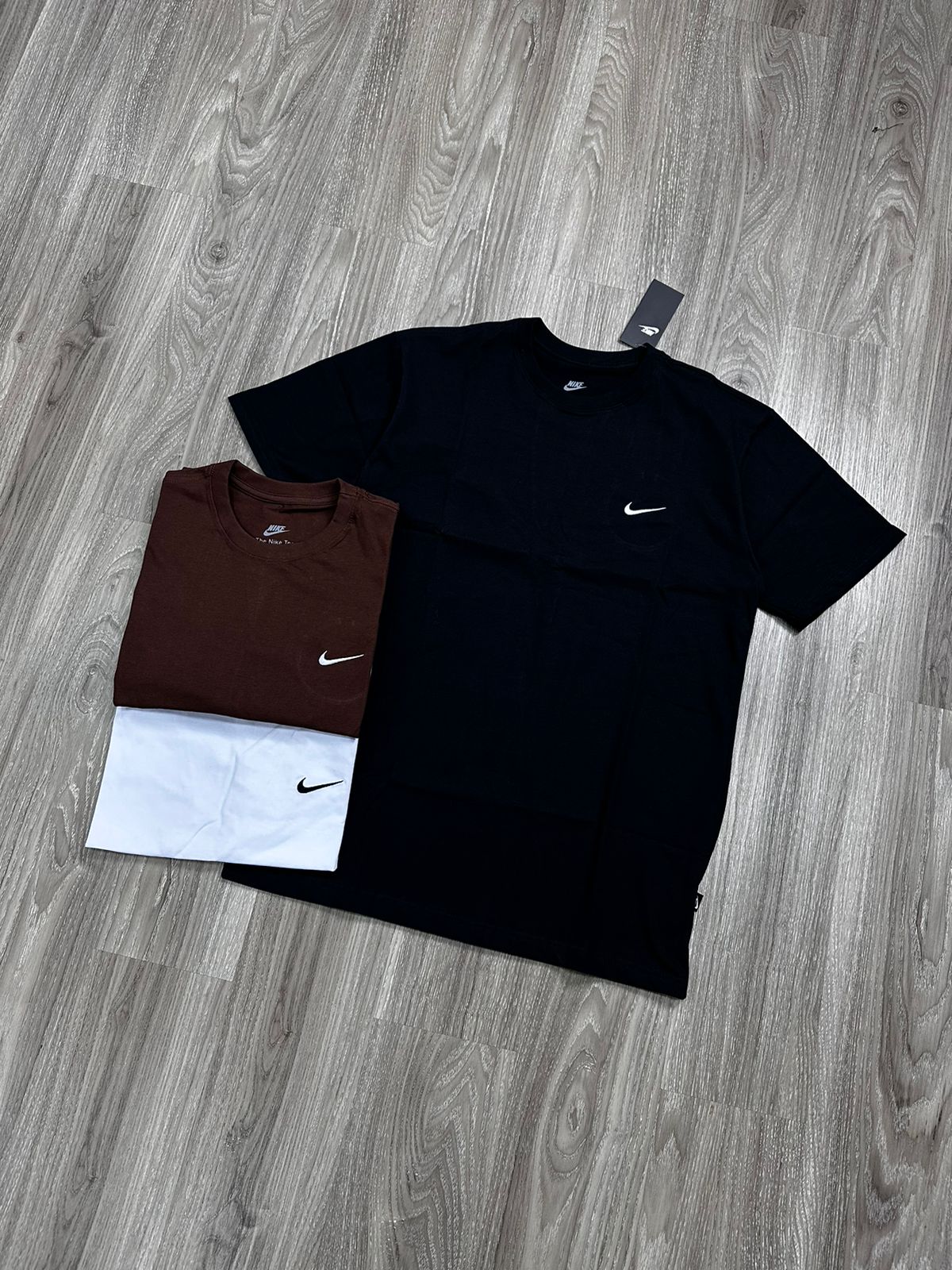 CAMISETA NK MINI SWOOSH