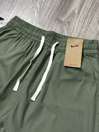 SHORTS TACTEL NK CLUB BORDADO - VERDE MILITAR