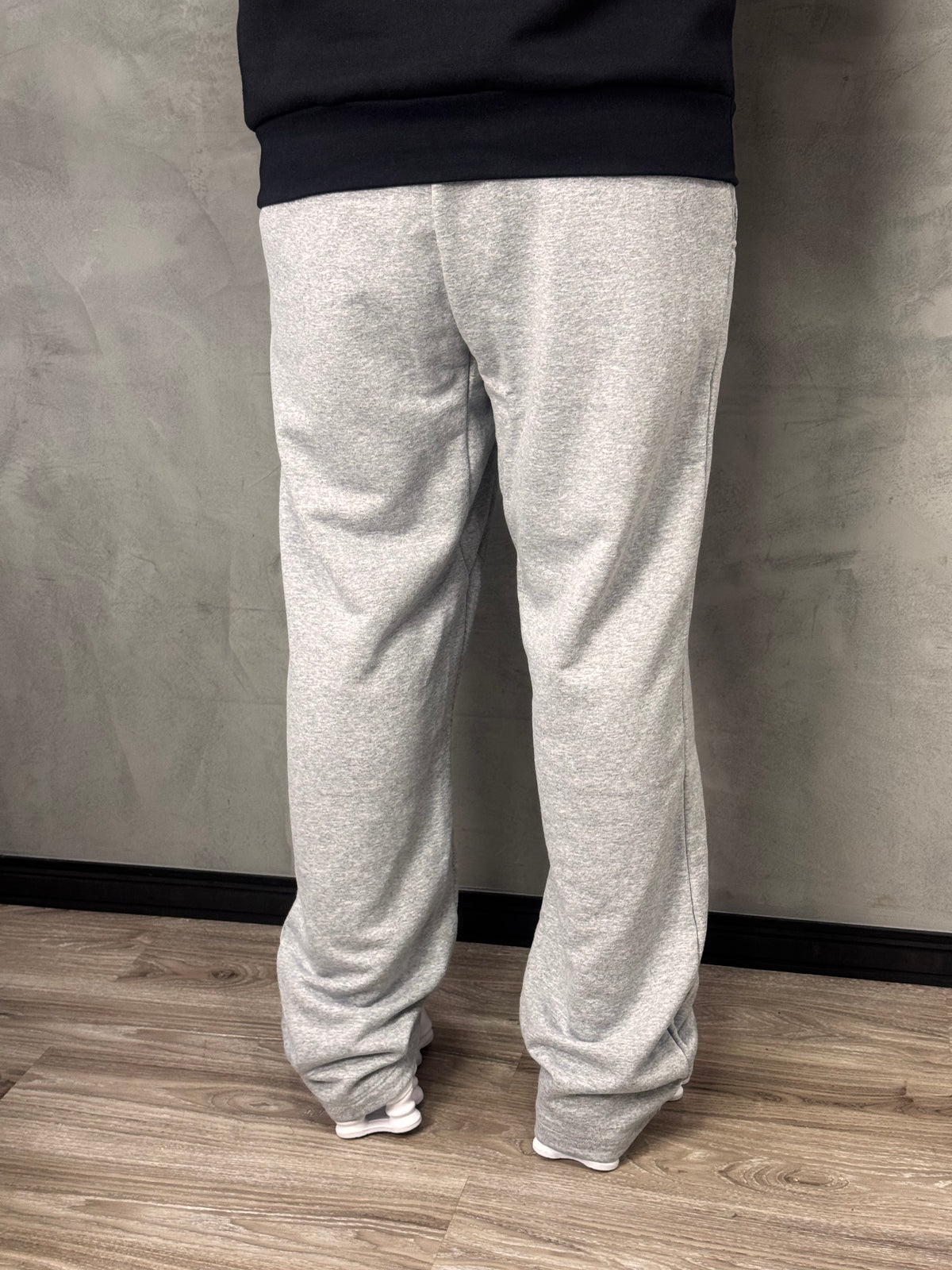 CALÇA MOLETOM NK CLUB RETA - CINZA
