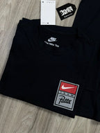 CAMISETA NK X PATTA - PRETA