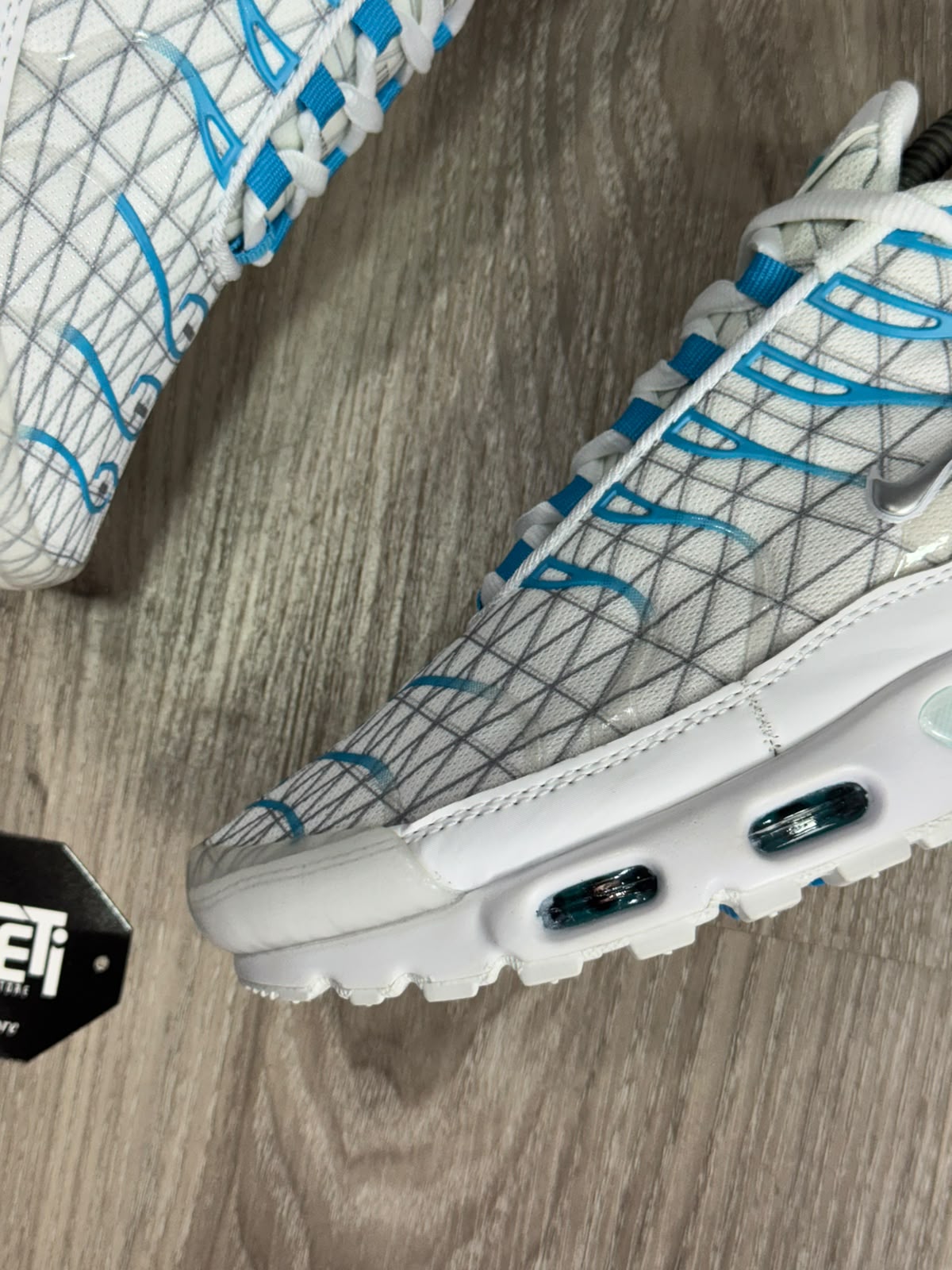 TÊNIS NK AIR MAX PLUS TN - MARSEILLE