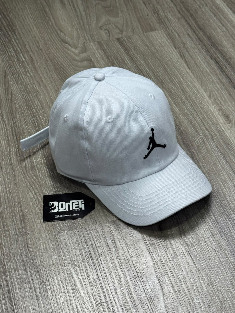 BONÉ JORDAN CLUB - BRANCO