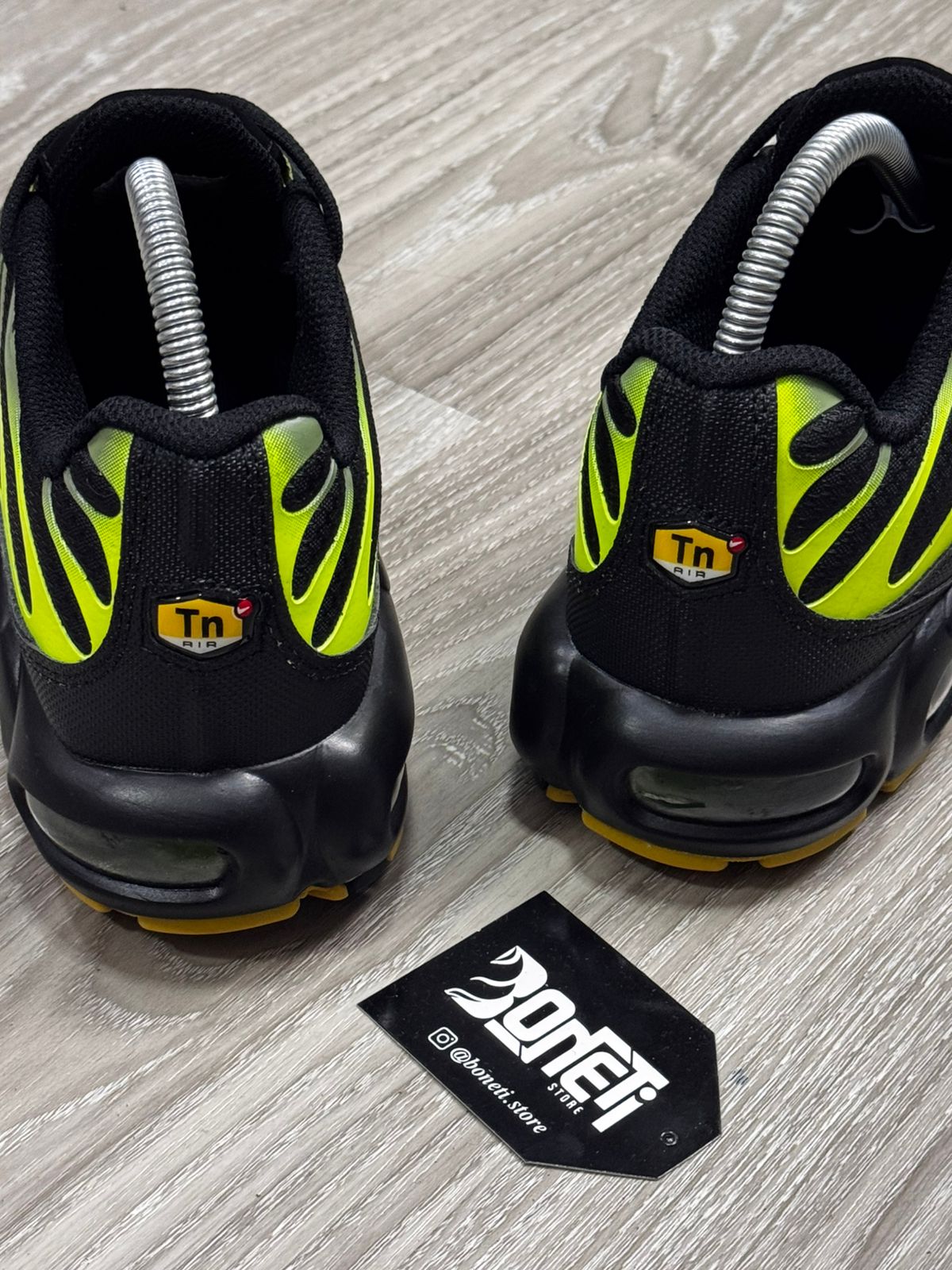 TÊNIS NK AIR MAX PLUS TN - PACIFIC MOSS