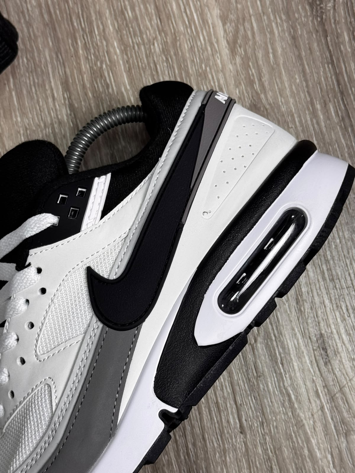 TÊNIS NK AIR MAX COMAND - GREY/BLACK