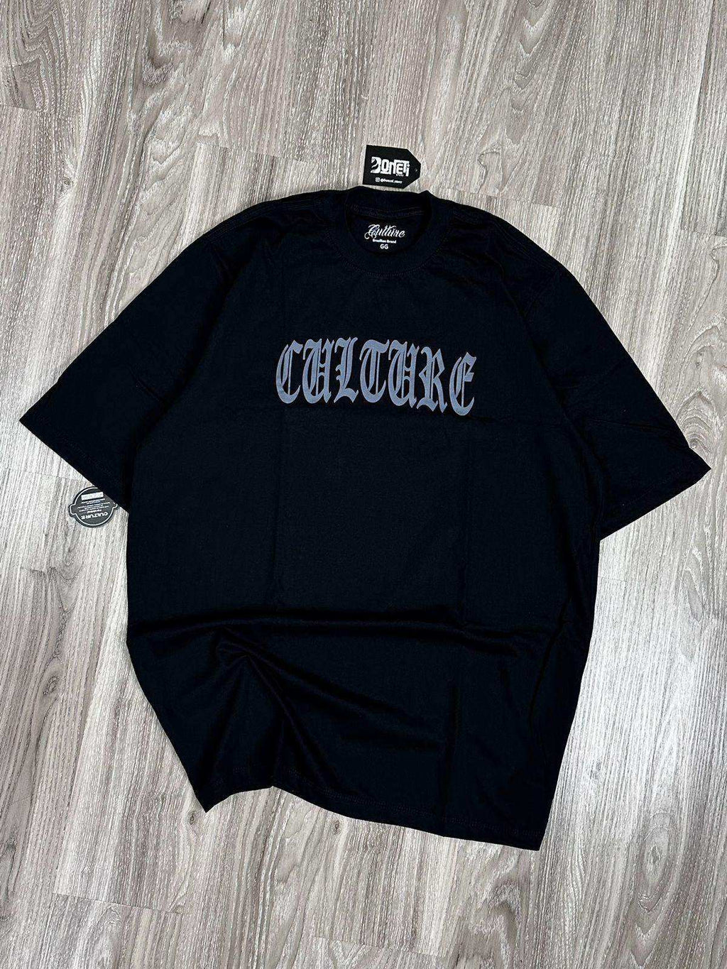 CAMISETA OVERSIZED CULTURE DOBERMAN - PRETA