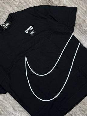 CAMISETA OVERSIZED NK BIG SWOOSH - PRETO