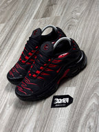 TÊNIS NK AIR MAX PLUS TN - BRED