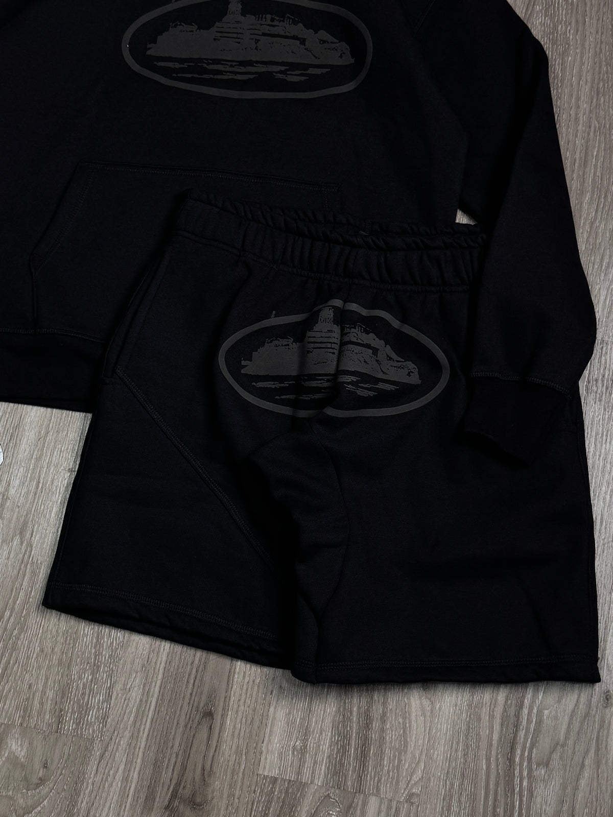 CONJUNTO CORTEIZ MOLETOM ISLAND - BLACK GREY
