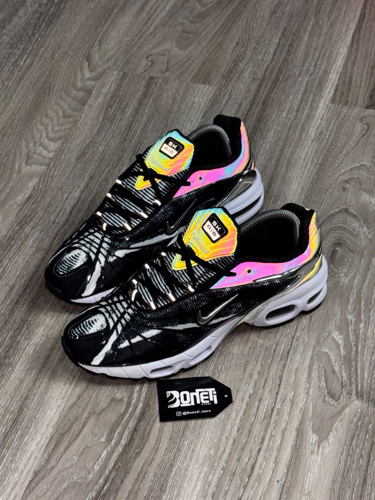 TÊNIS NK AIR MAX TAILWIND X SKEPTA - BLACK