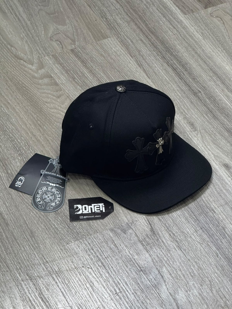 BONÉ CHROME HEARTS CEMETERY TRUCKER - PRETO