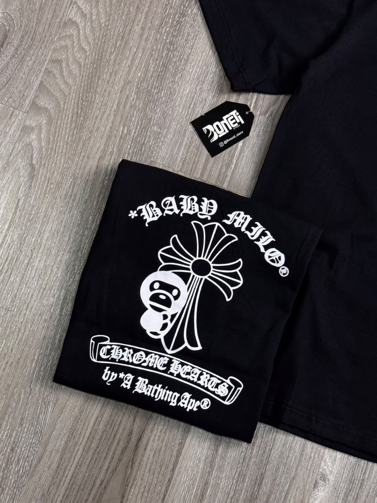 CAMISETA BAPE X CHROME HEARTS BABY MILO - PRETA