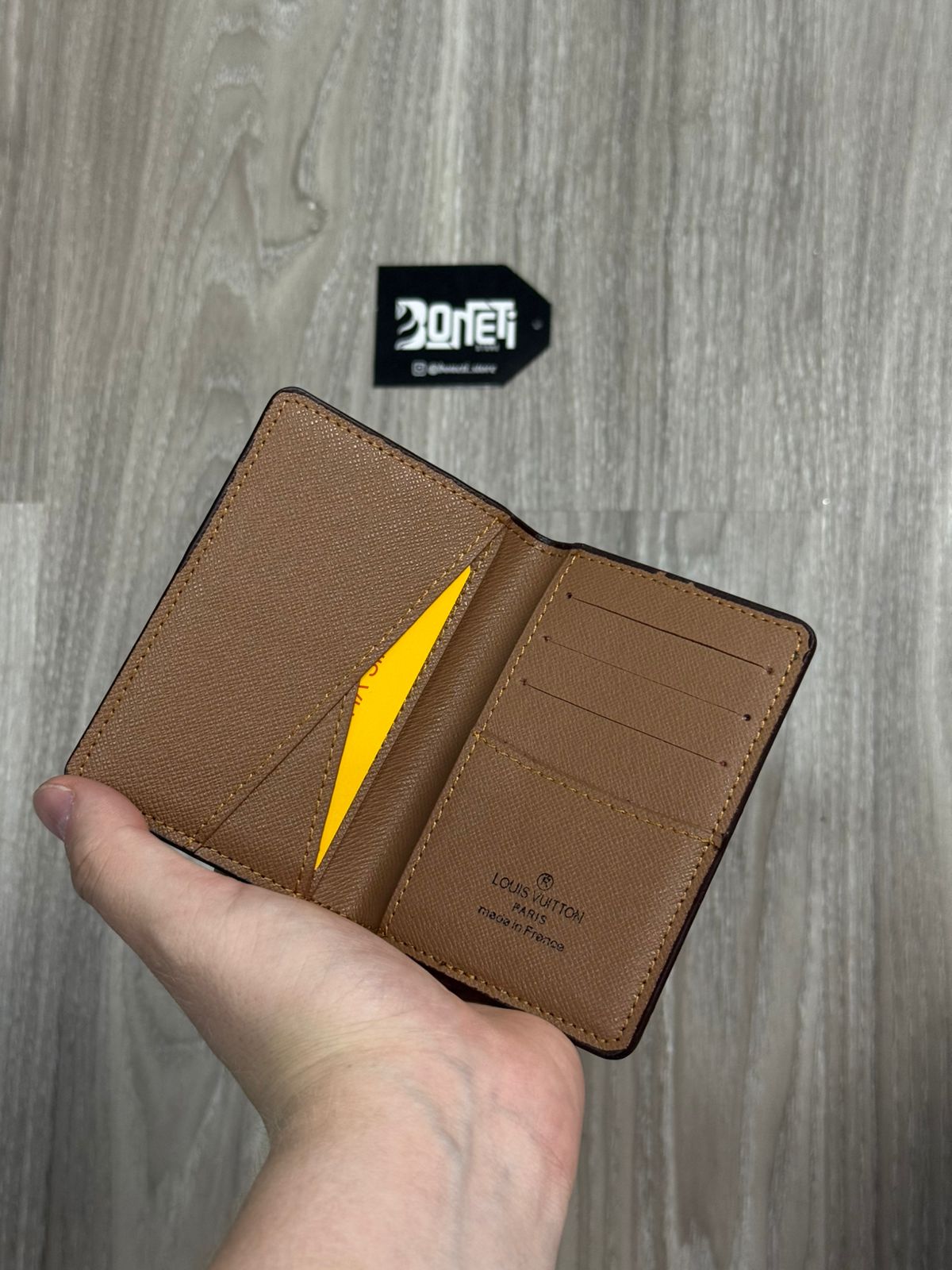 PORTA CARTÃO LV ECLIPSE - MARROM