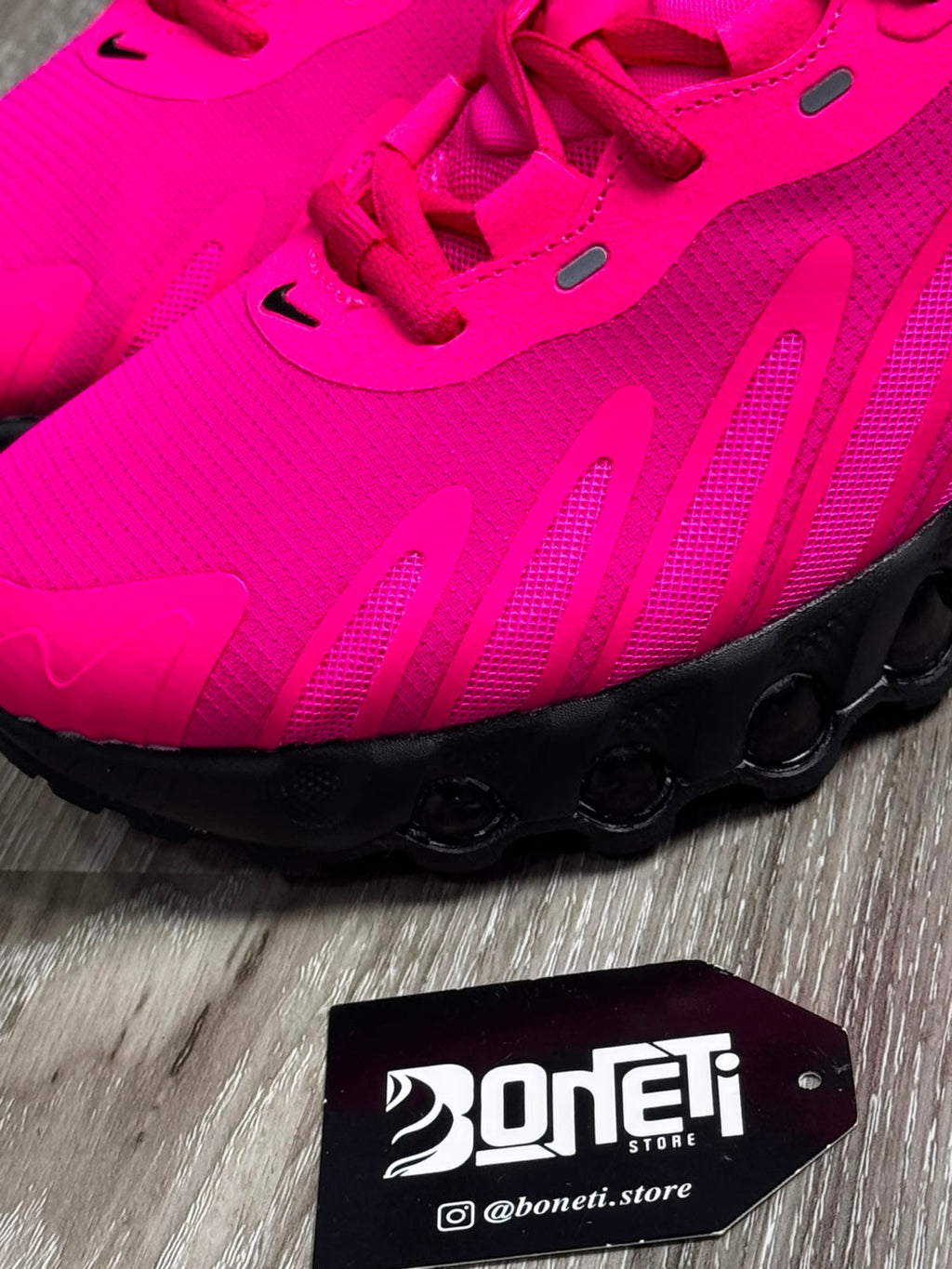TÊNIS NK AIR MAX DN8 - HYPER PINK