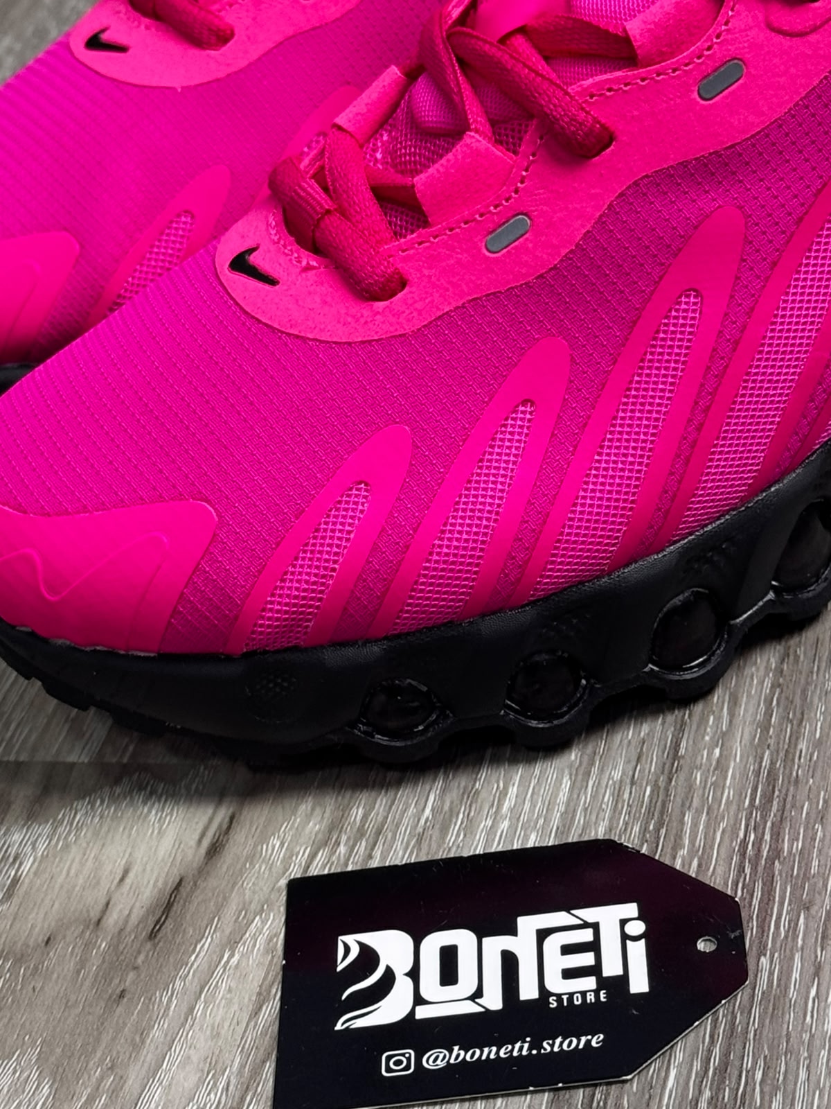 TÊNIS NK AIR MAX DN8 - HYPER PINK