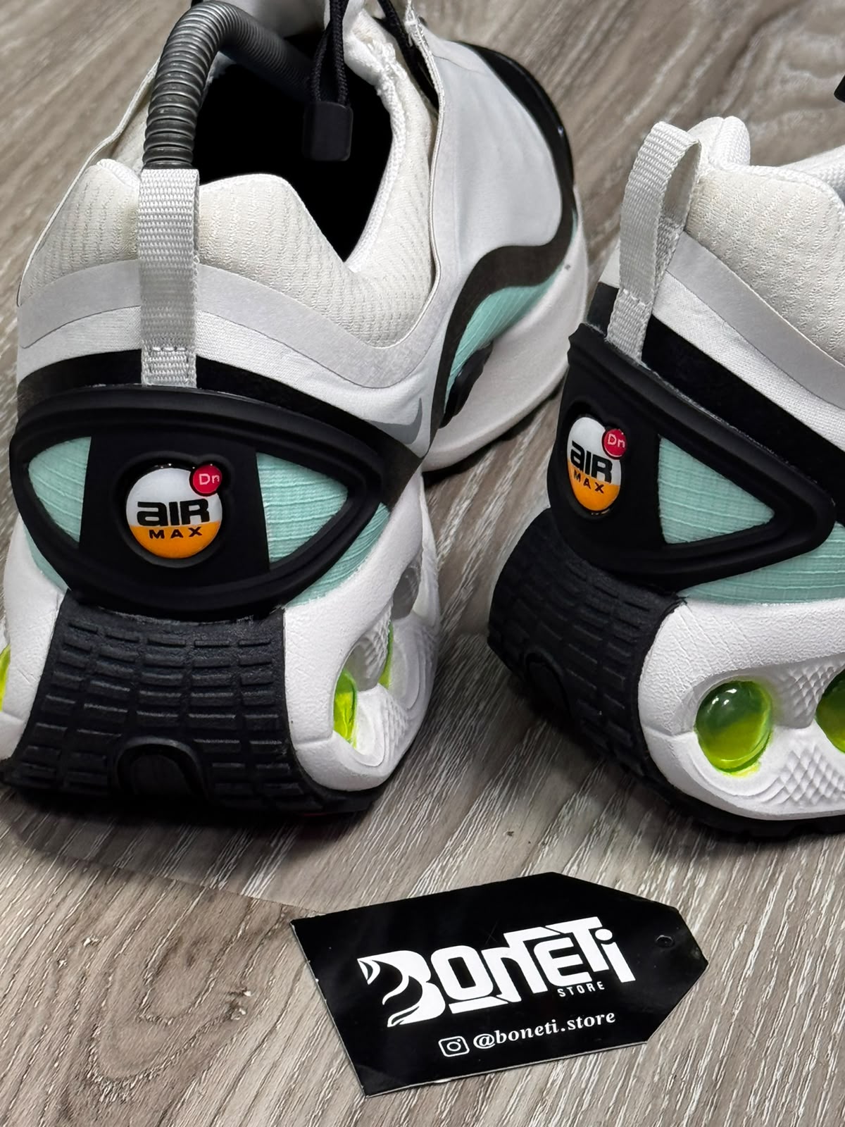 TÊNIS NK AIR MAX DN ROAM - COLLEGE GREY