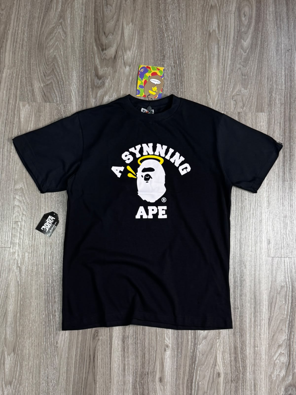 CAMISETA BAPE X SPOTIFY X SYNA - PRETA