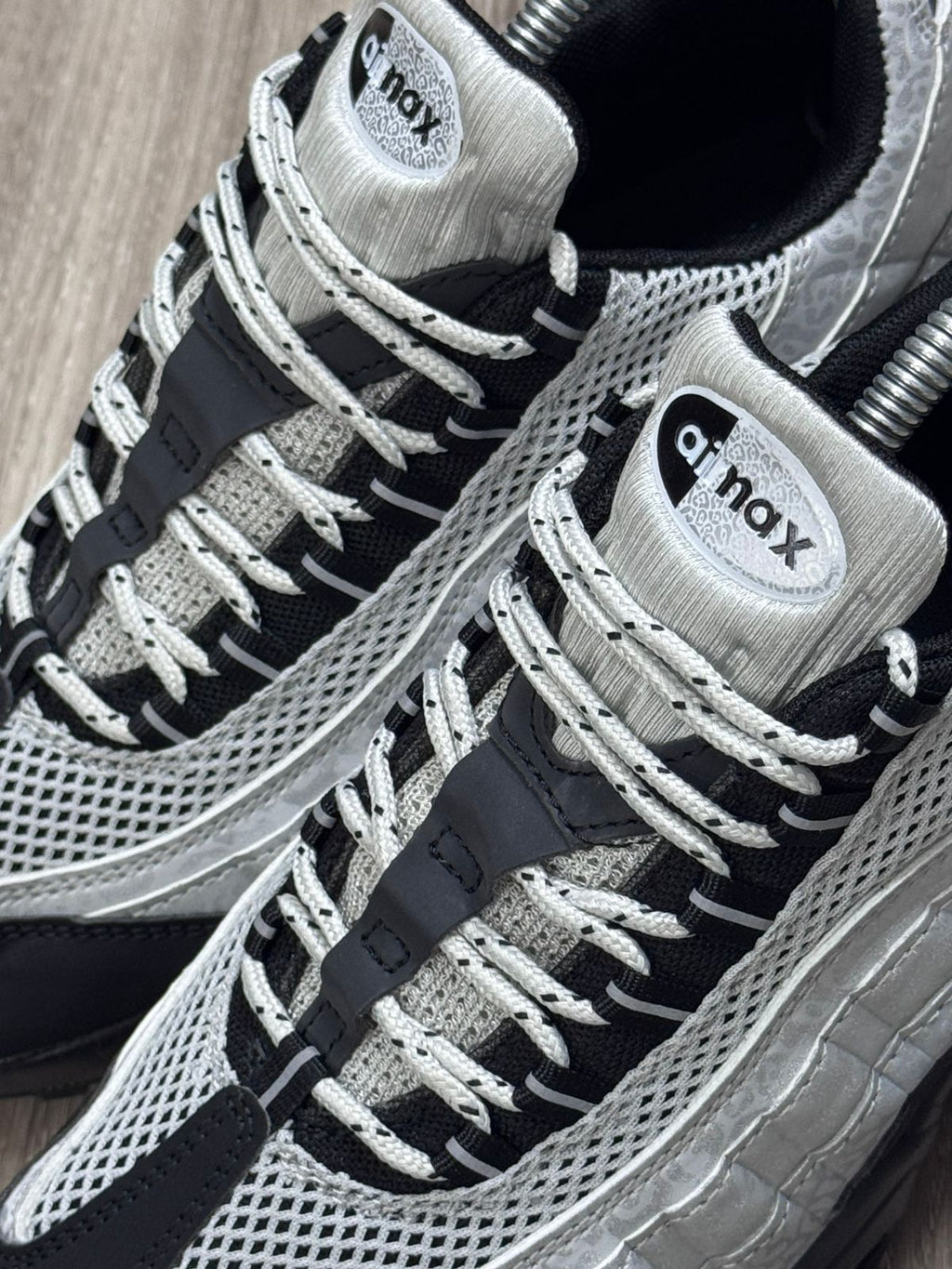 TÊNIS NK AIR MAX 95 - WALK BUNNY