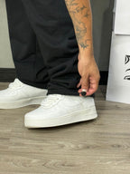 CALÇA BAGGY MOLETOM PRETA MJ