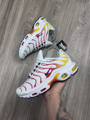 TÊNIS NK AIR MAX PLUS TN - SUNBURN