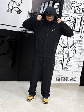 CONJUNTO TECH FLEECE NK X NOCTA