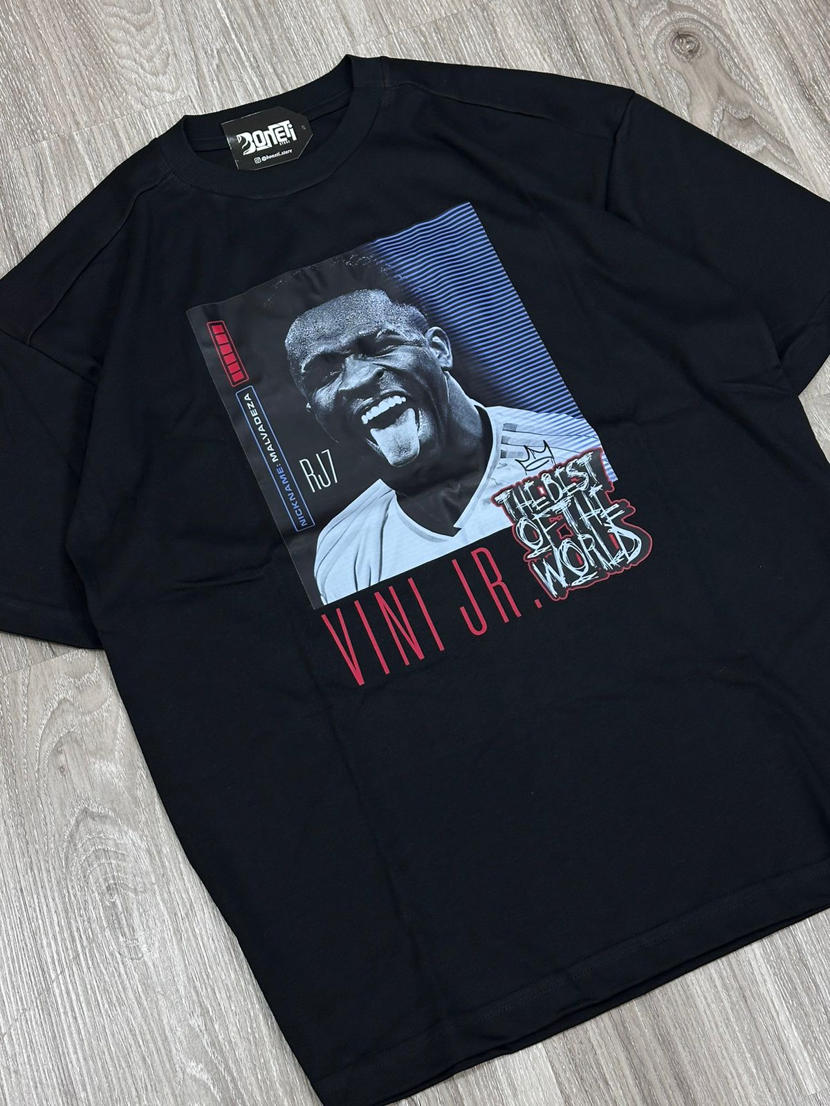 CAMISETA OVERSIZED RJ7 VINI THE BEST - PRETO