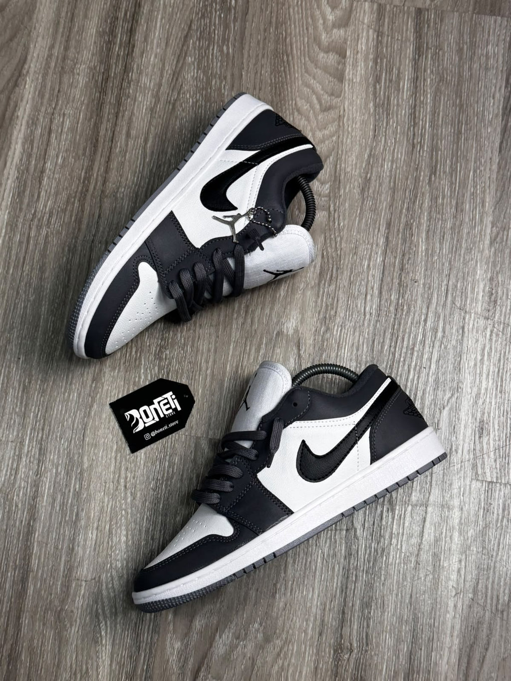 TÊNIS NK JORDAN 1 - GREY