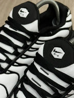 TÊNIS NK AIR MAX PLUS TN - OREO